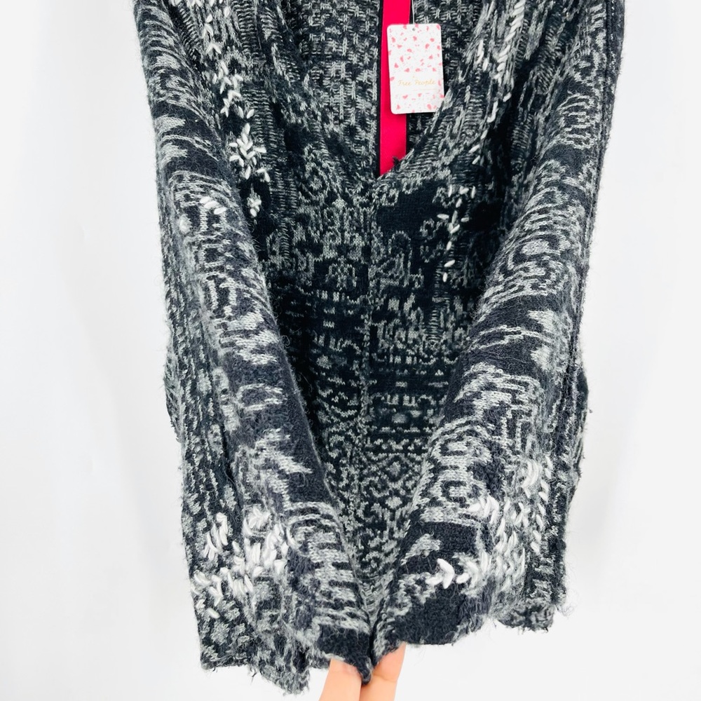 ✨NWT Free People Oversized Slouchy Boho Fuzzy Wool Alpaca Hooded Grunge Sweater - Picture 11 of 16